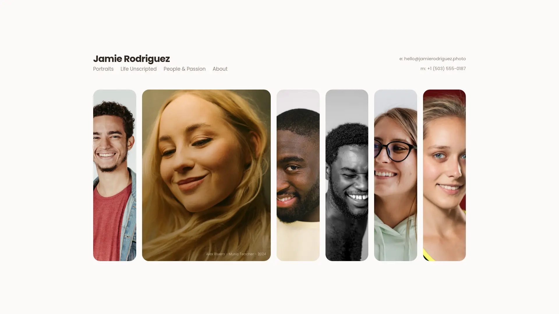 Loading preview of Creative Photographer